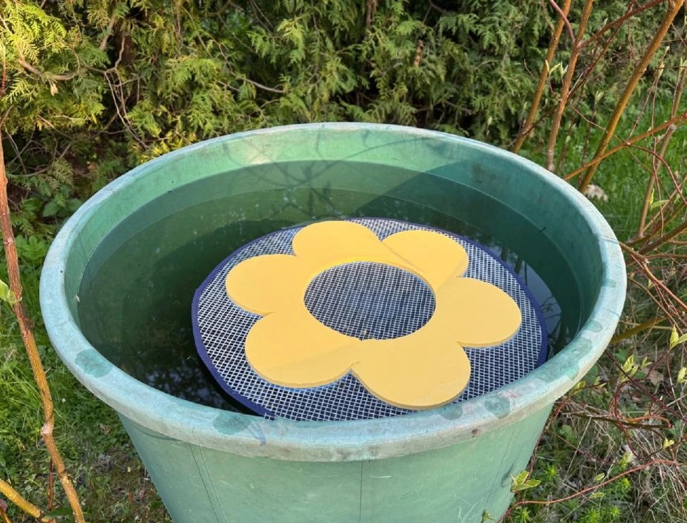 V našem obchodě nabízíme řešení pro velké nádoby i bazény. 